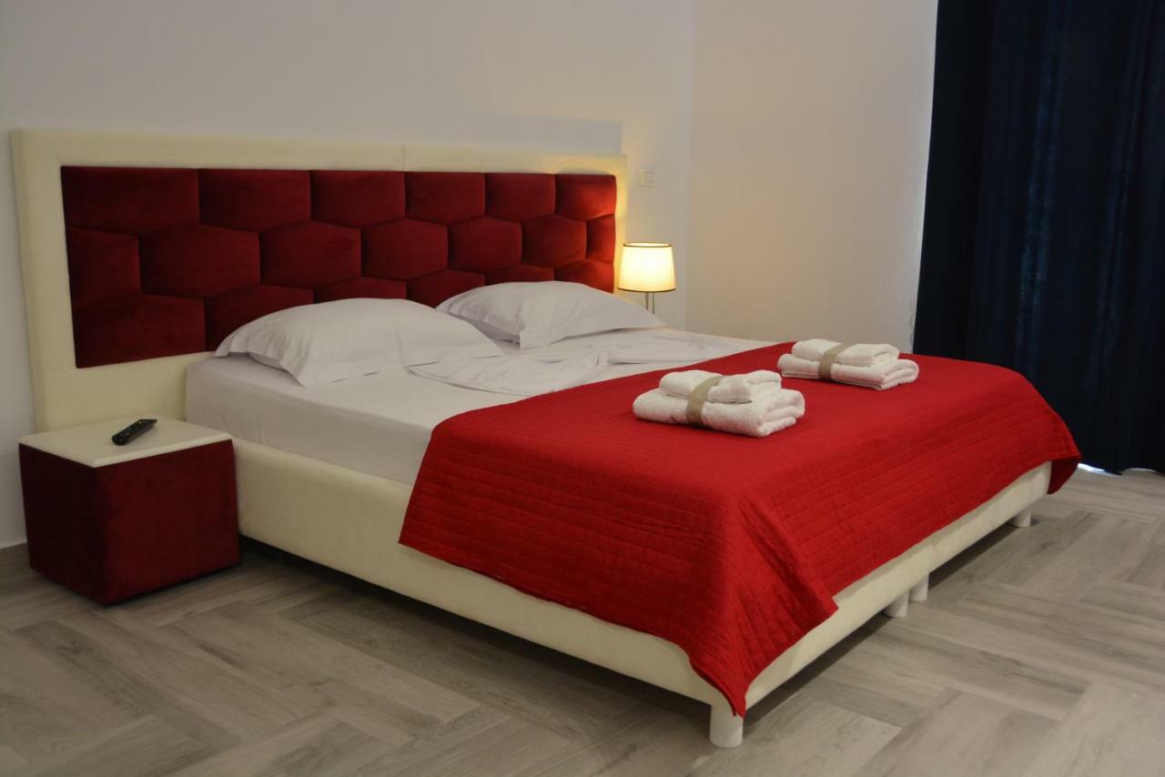 Cava Boutique Hotel Саранда Екстер'єр фото